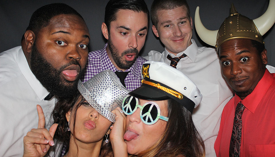 Bakers Photo Booths Delaware Photo Booth Rentals